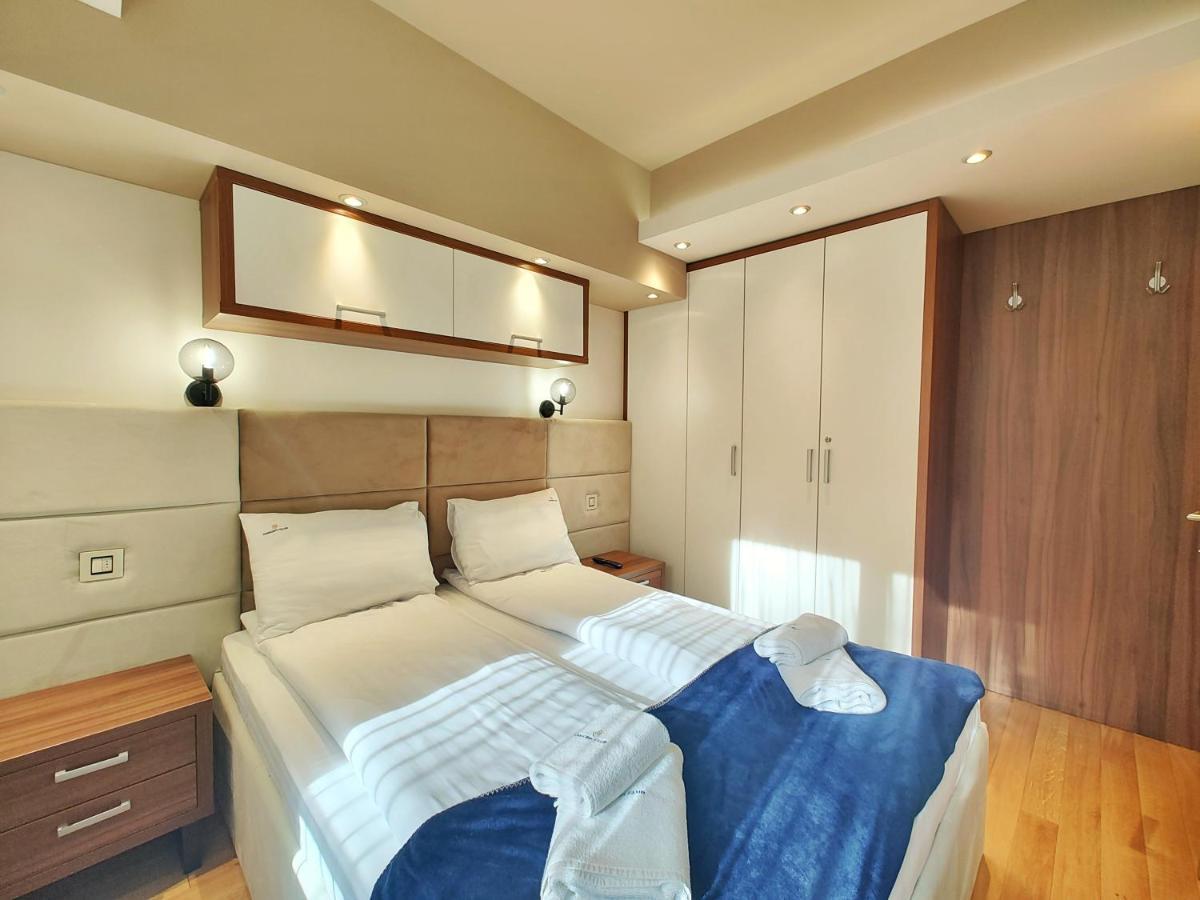 Velika Recepcija 38 * Zlatibor