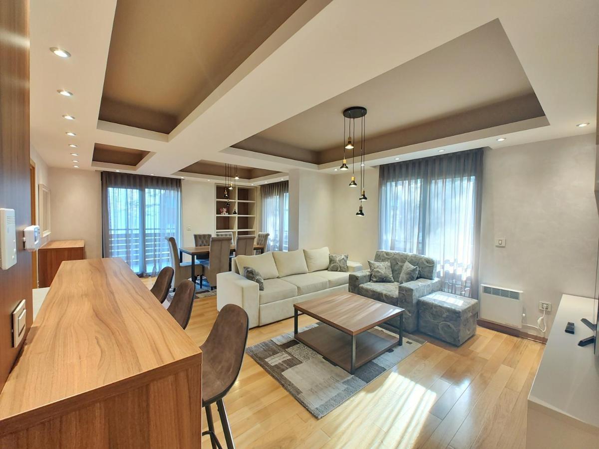 Velika Recepcija 38 * Zlatibor