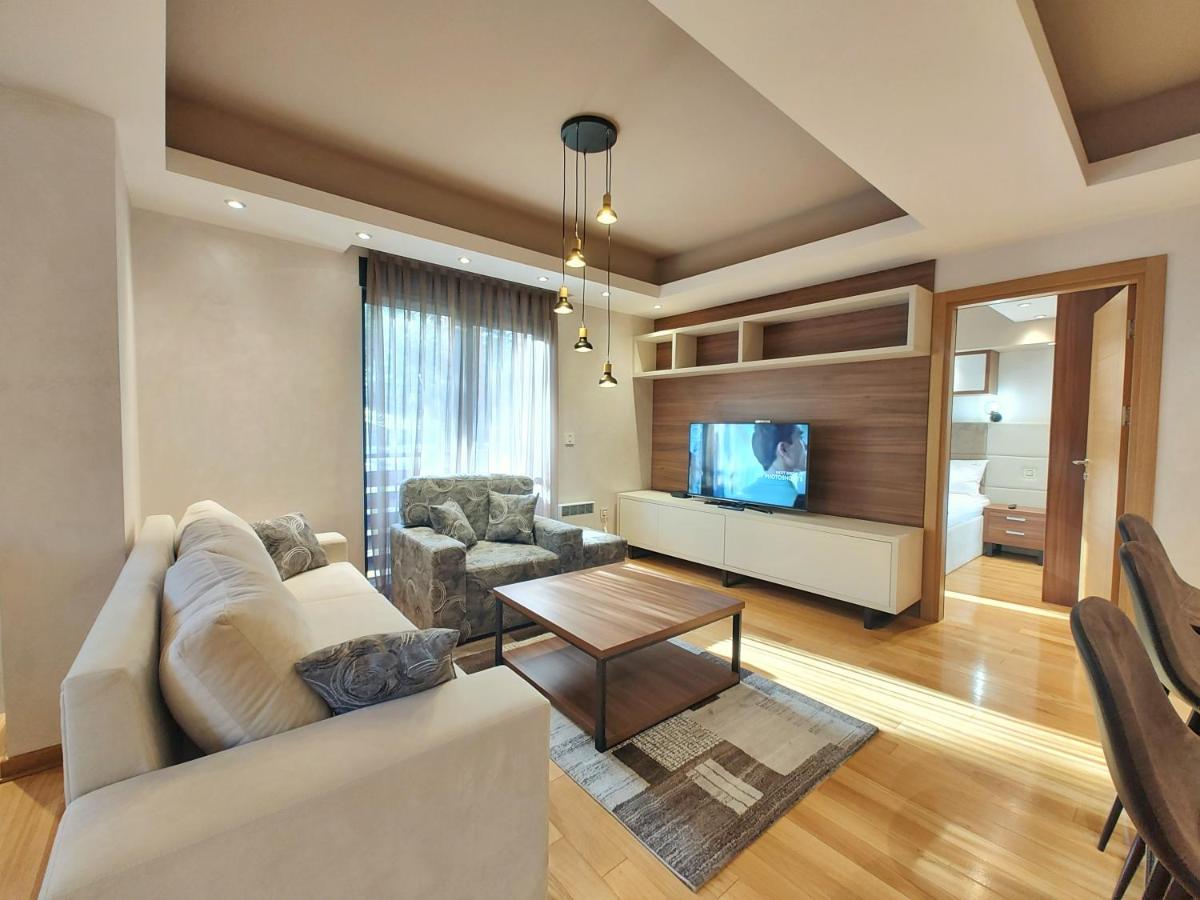 Velika Recepcija 38 Apartment Zlatibor